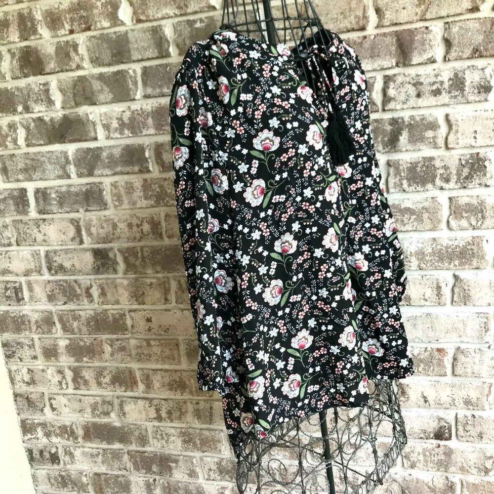 Kaari Blue Hi Low Floral Blouse Top Medium Everyday Essentials 3/4 Sleev… - Picture 5 of 12